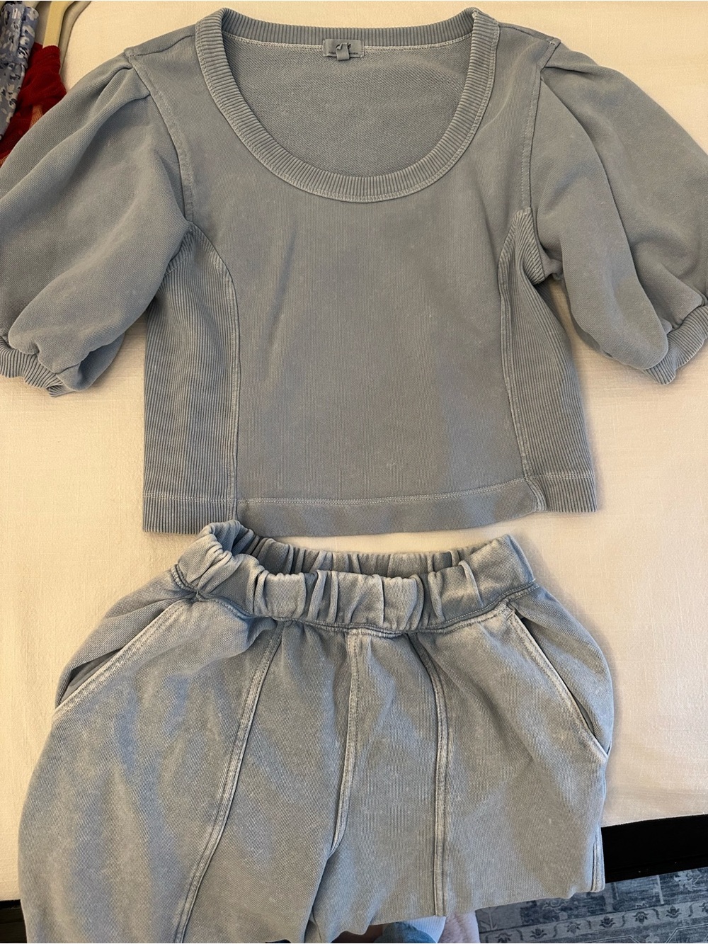aerie Light Blue Cropped Puff-Sleeve Sweatshirt & Barrel Leg Sweatpants - Picture 3 of 4